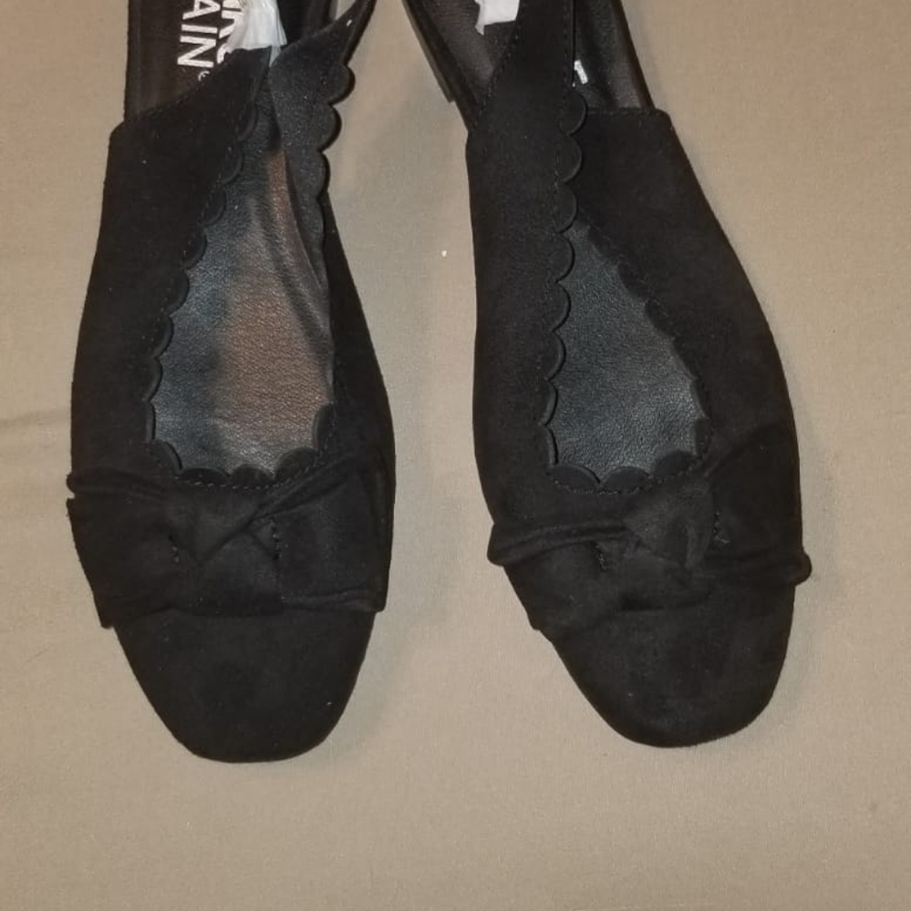 Shoes - Picture 4 of 4